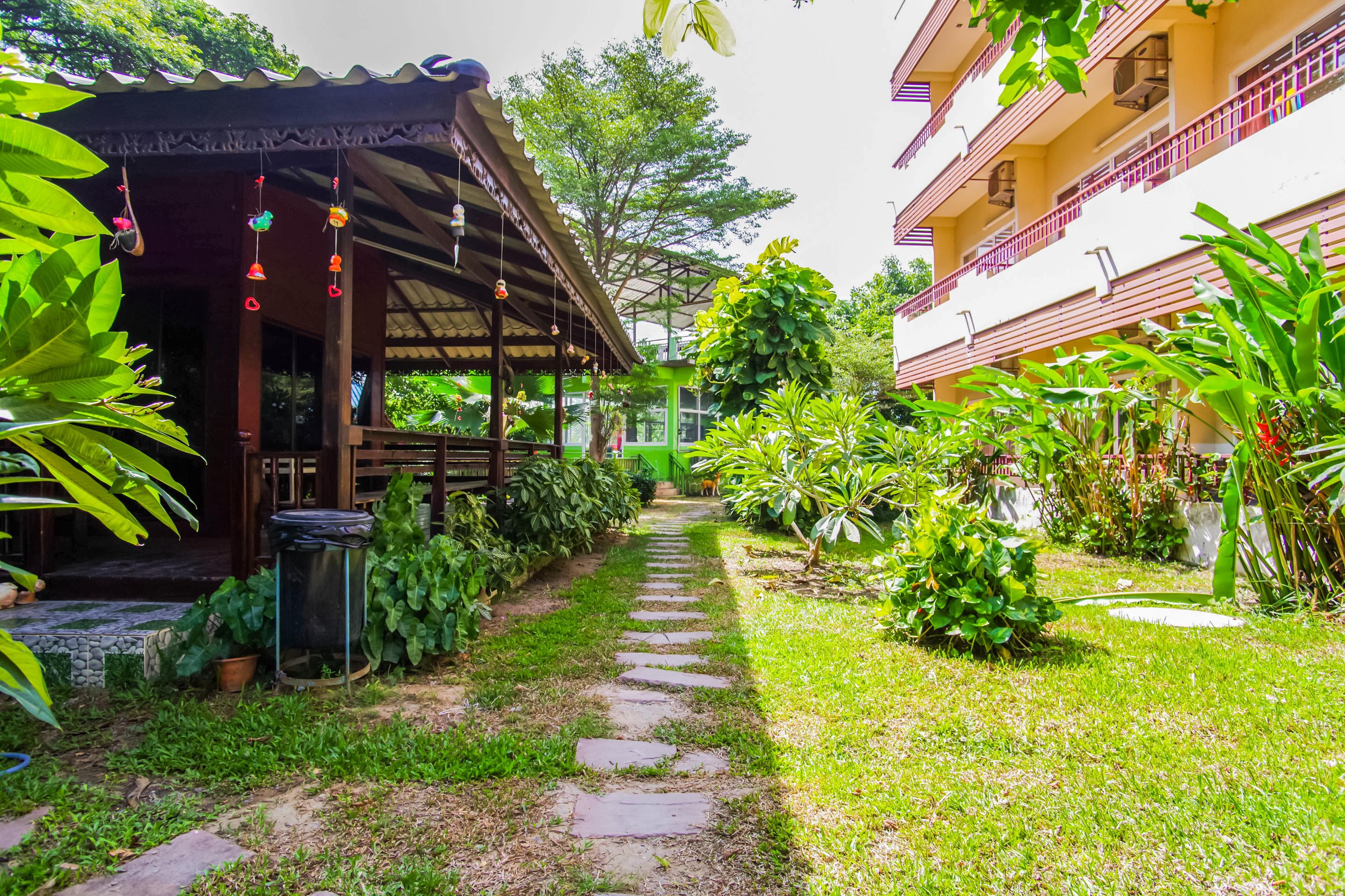 Oyo 384 Ban Sabaidee Hotel Phra Nakhon Si Ayutthaya Exterior foto