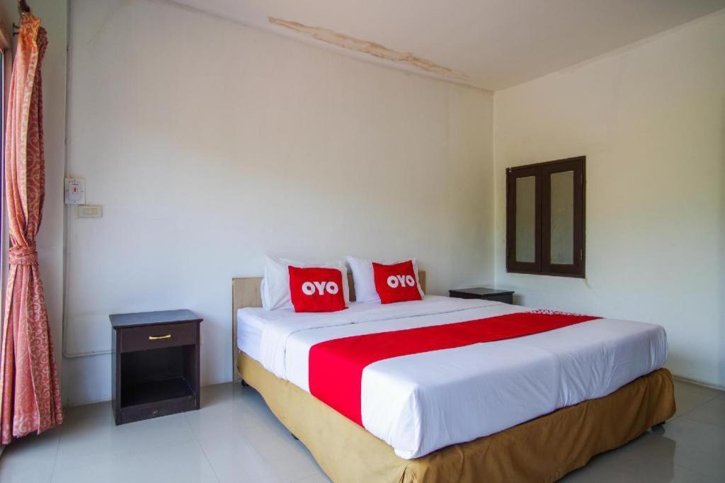 Oyo 384 Ban Sabaidee Hotel Phra Nakhon Si Ayutthaya Exterior foto