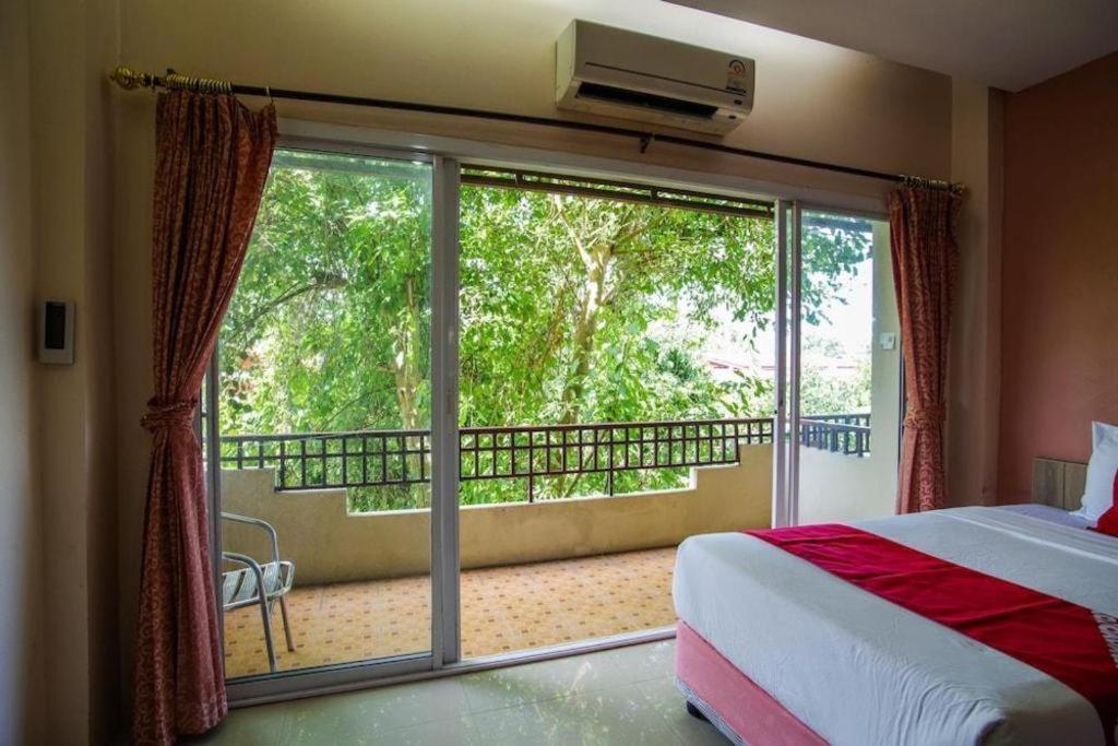 Oyo 384 Ban Sabaidee Hotel Phra Nakhon Si Ayutthaya Exterior foto