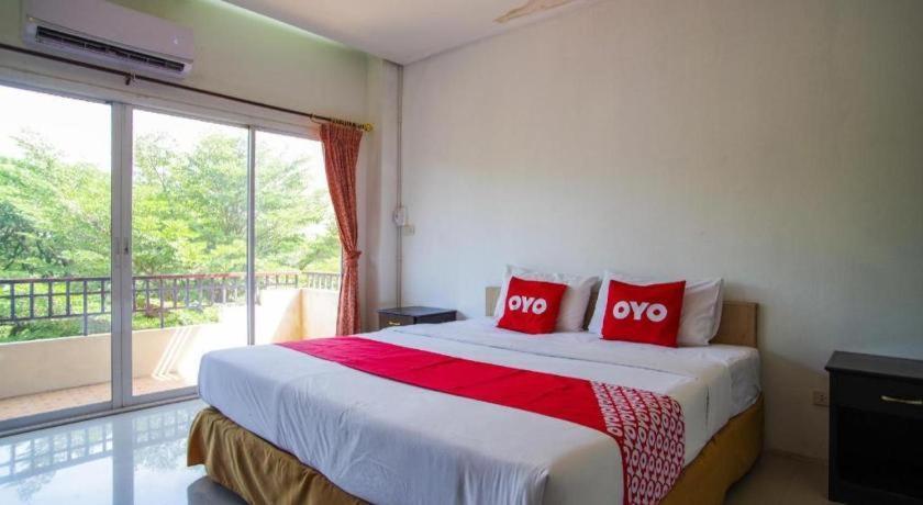 Oyo 384 Ban Sabaidee Hotel Phra Nakhon Si Ayutthaya Exterior foto